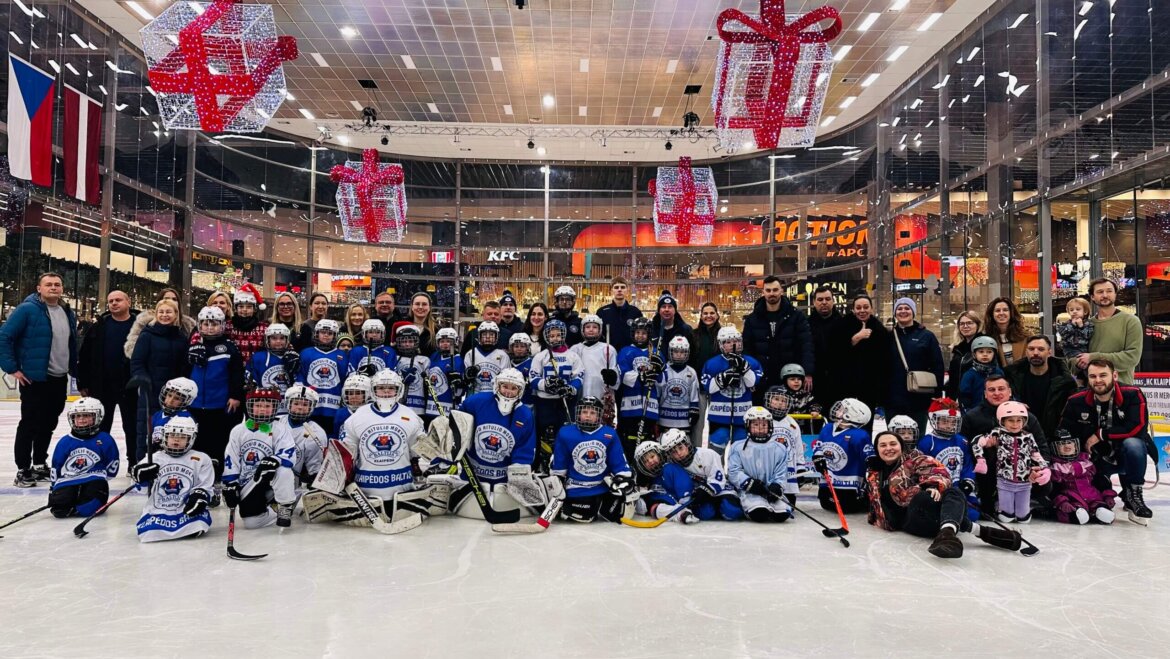 Šventinė treniruotė ant ledo, palydint 2025m.